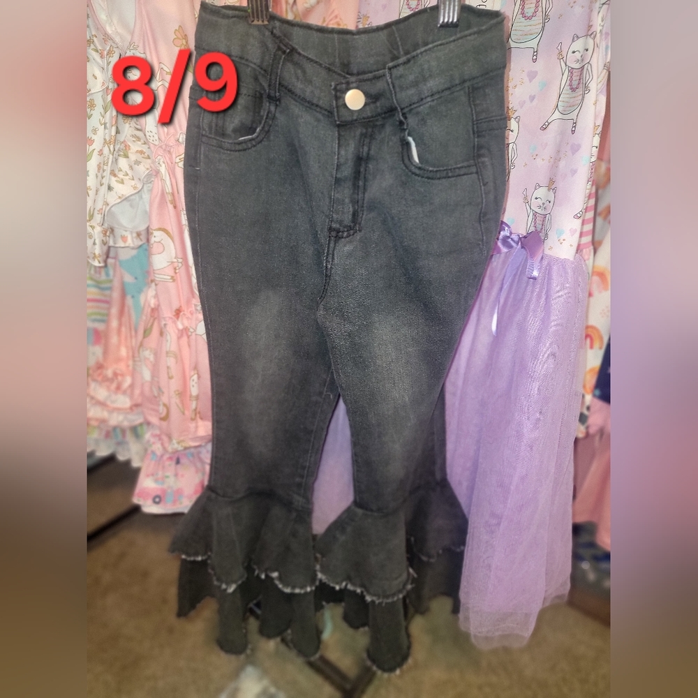Brand new ruffled flare jeans never worn